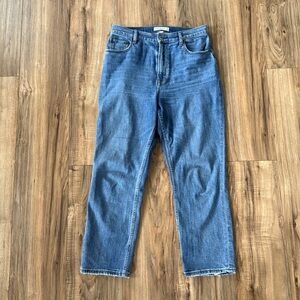 A&F Curve Love Ankle Straight Jeans